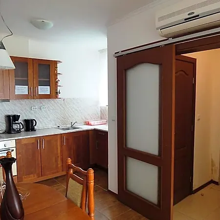 منتجع Bay View - Luxury & Kosharitsa