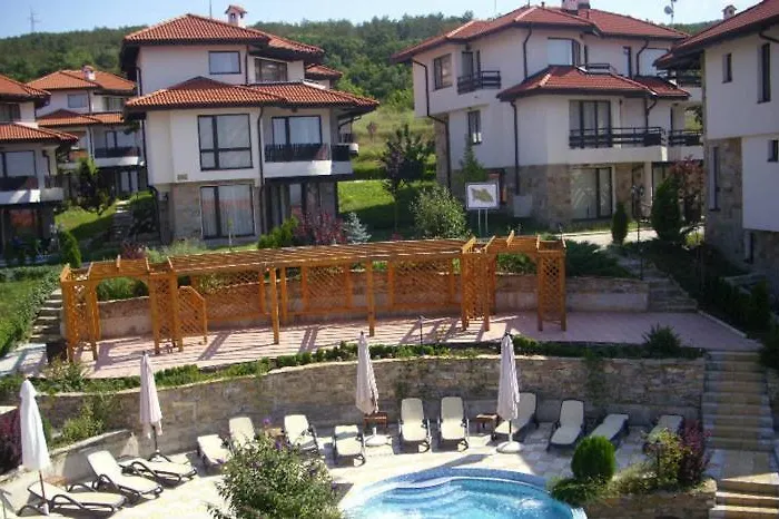 Bay View - Luxury & Θέρετρο 3*